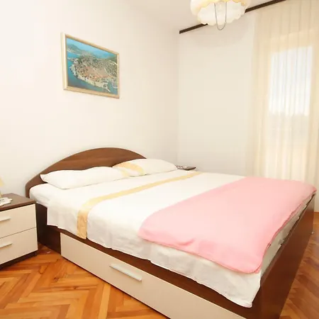 With A Parking Space Hvar - 8769 Апартаменты Хвар