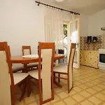 Apartamento With A Parking Space Hvar - 8769